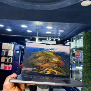 MACBOOK PRO 2023 (M3 PRO)