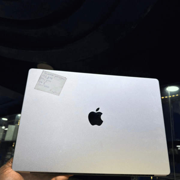 MACBOOK PRO 2021 (M1 PRO)